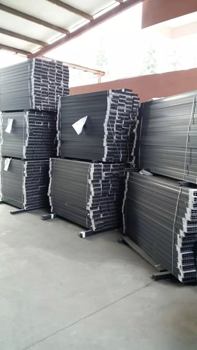 附框、副框、門窗副框、鋼塑共擠附框